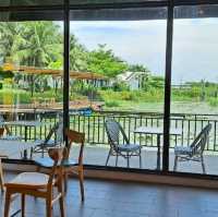 Chapter 2 คาเฟ่หัวหิน