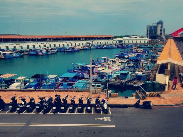 竹圍漁港：桃園海鮮愛好者的天堂