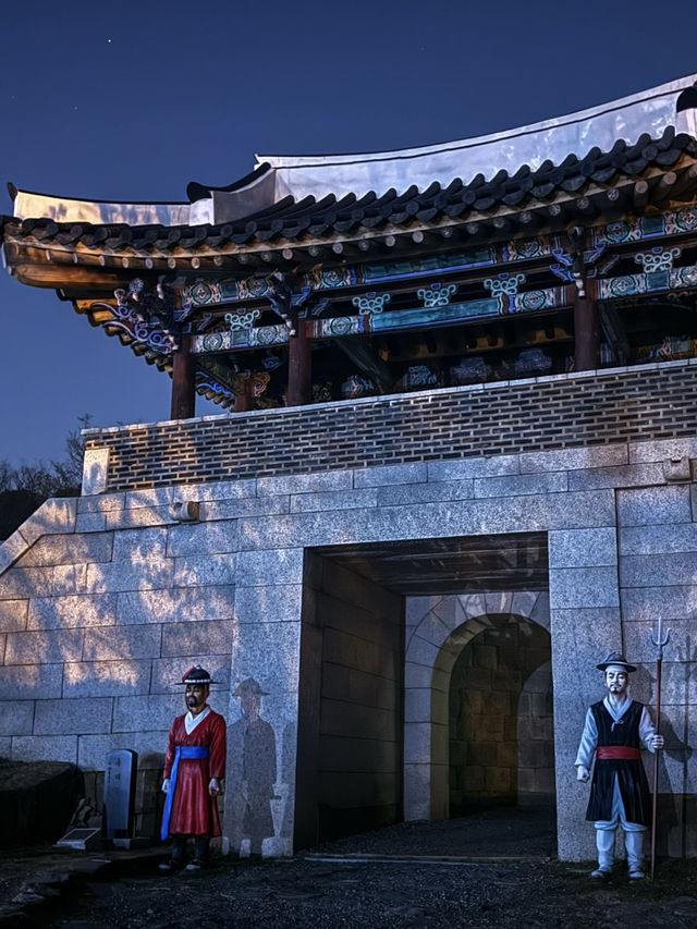부산 숨은 야경 명소 ‘동래읍성’