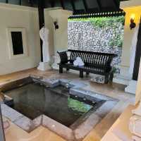 Exclusive Resort, Beautiful Beach, Emerald Water!