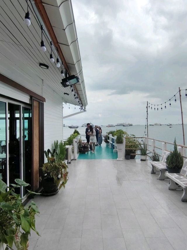 Banlay Home Cafe เที่ยวคาเฟ่พัทยา 