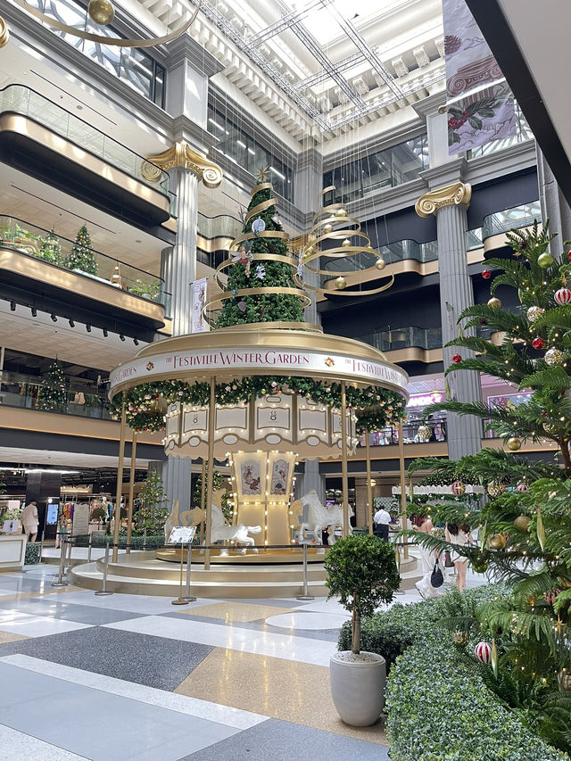 คริสต์มาสที่ Gaysorn Amarin 🎄✨ถ่ายรูปสวยทุกมุม