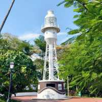 History and Serenity: Exploring Fort Canning Park and Its Hidden Gems 