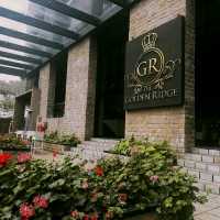 LUXURY ESCAPE @ THE GOLDEN RIDGE HOTEL.