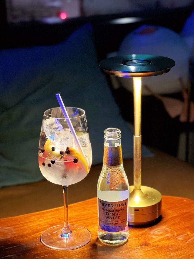 上環朝啡晚酒打卡餐廳
