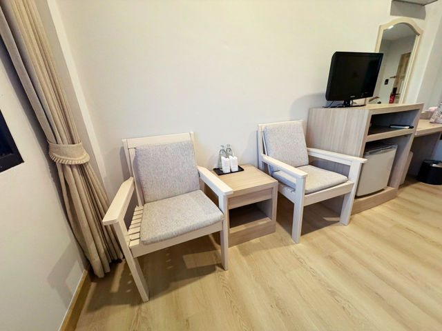 Bunjongburi H. : Comfort and Convenient