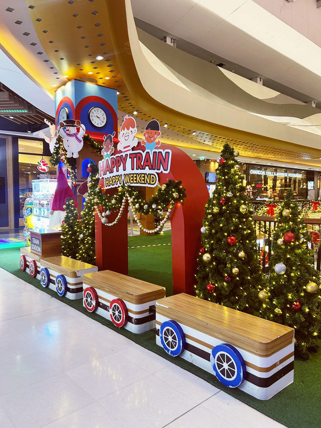 🎅🏻Ho Ho Ho ต้นคริสต์มาสสูงสุดเซนทรัลเฟสเชียงใหม่
