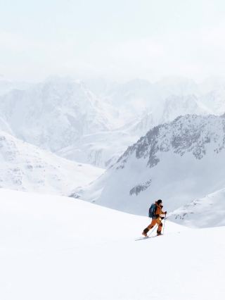 ⛷️ A Day Skiing in Andermatt: Alpine Bliss Awaits