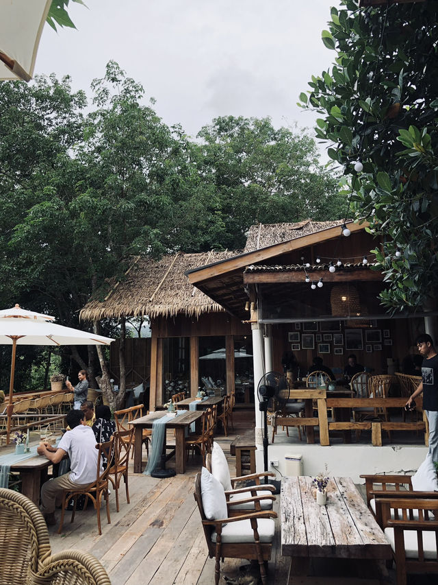บ้านไร่ไอทะเล 