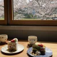【兵庫】窓から見える景色が綺麗なカフェ