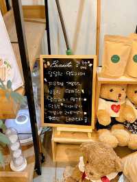 포근한 느낌의 카페! 바리스타 곰 카페 🐻