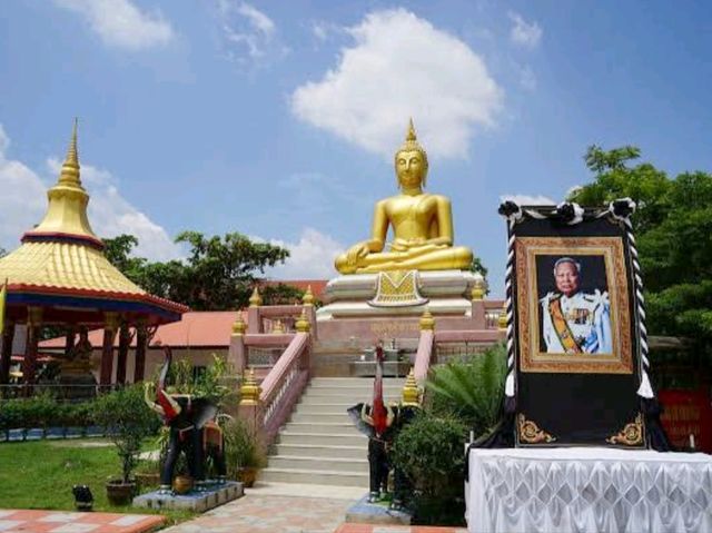 ไหว้พระขอพร ที่เกาะยอ วัดพระนอนแหลมพ้อ