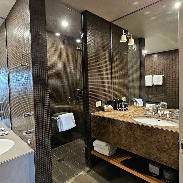 Hotel Realm