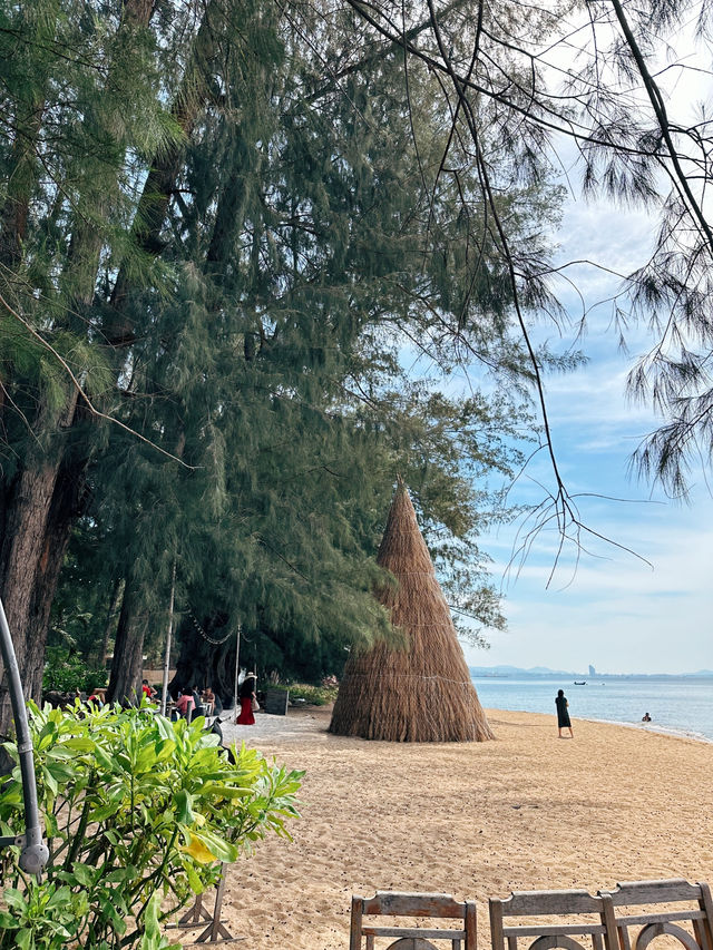 Boho Glasshouse| พัทยา
