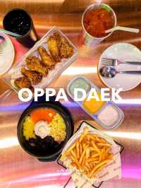 OPPA DAEK ร้านอาหารเกาหลี สีโต๊ะกระแทกตามาก