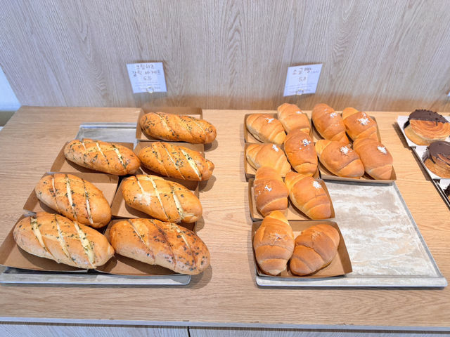 베이커리가 맛있는 해남 오션뷰 카페, 카페트윈브릿지