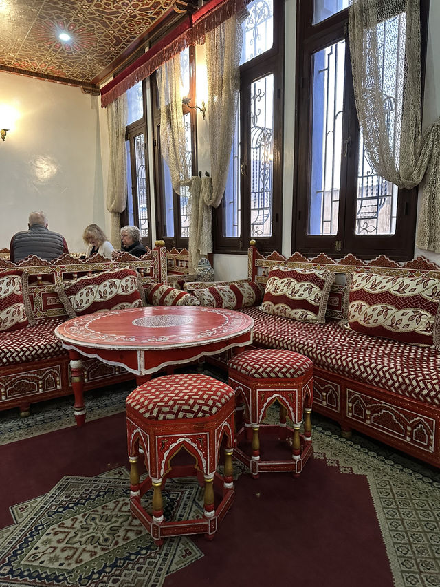🇲🇦シャウエン　HOTEL MADRID
