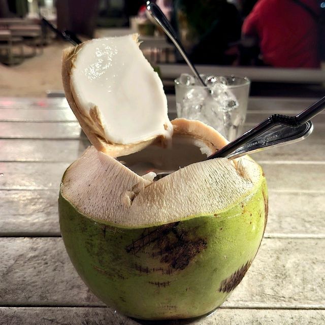 SEASIDE DINING AT SAND'S BEACH CAFE, PANTAI BALOK