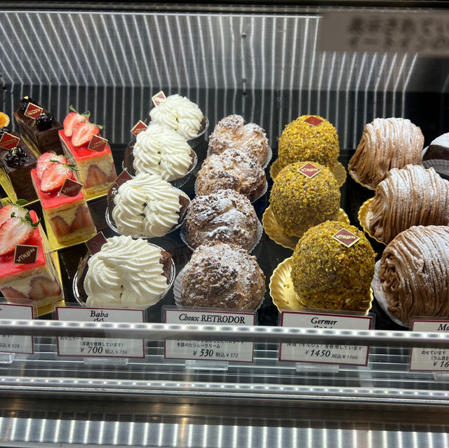 A Taste of Luxury at Patisserie VIRON in Shibuya🥖