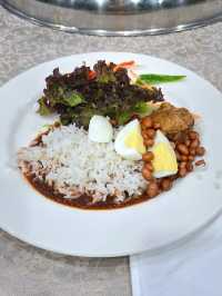 LOCAL FLAVOURS AND TASTY DELIGHT FOR BREAKFAST