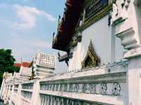  泰國曼谷著名寺廟景點：拉嘉布拉那寺ราชบุรณราชวรวิหาร (วัดเลียบ)，適合拍照打卡觀光旅遊！
