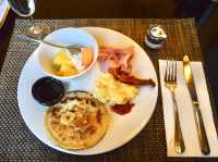 Elegant Dining at Café Americain