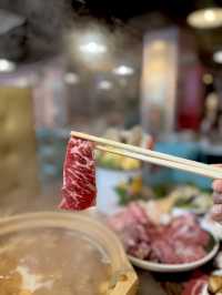  懷舊裝修風火鍋店🍲
