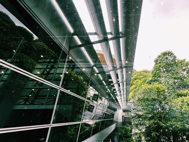 Retail Therapy Right After Landing – KLIA’s Shopping Haven!