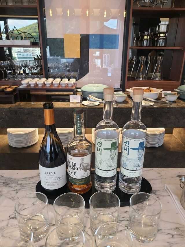 남산뷰 신상호텔 보코명동 클럽라운지