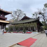 Guangxiao Temple (光孝寺)