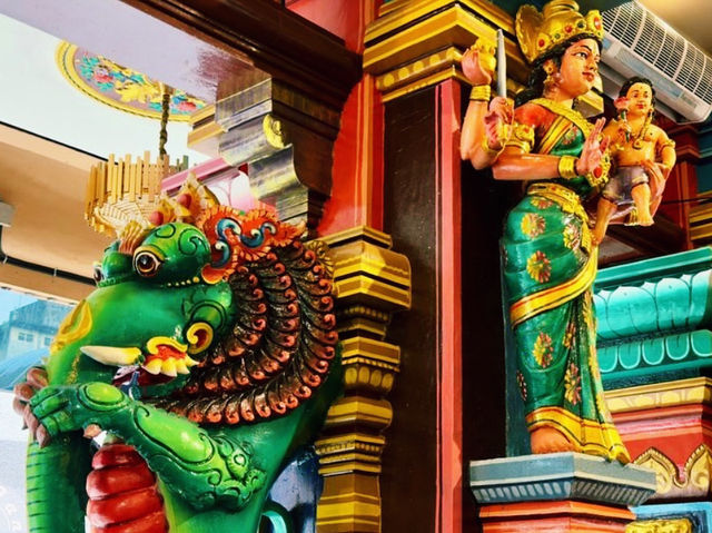 色鮮やかなヒンドゥー寺院で異文化体験🕌✨