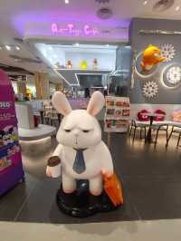 A Fun & Unique Café Spot – Art Toys Café