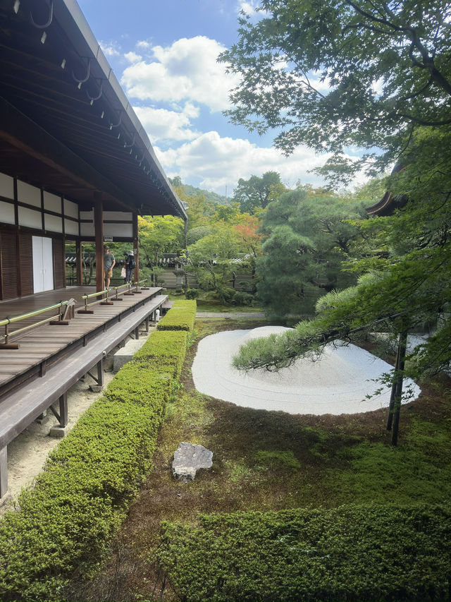 Eikando Temple: Kyoto’s Autumn Wonderland
