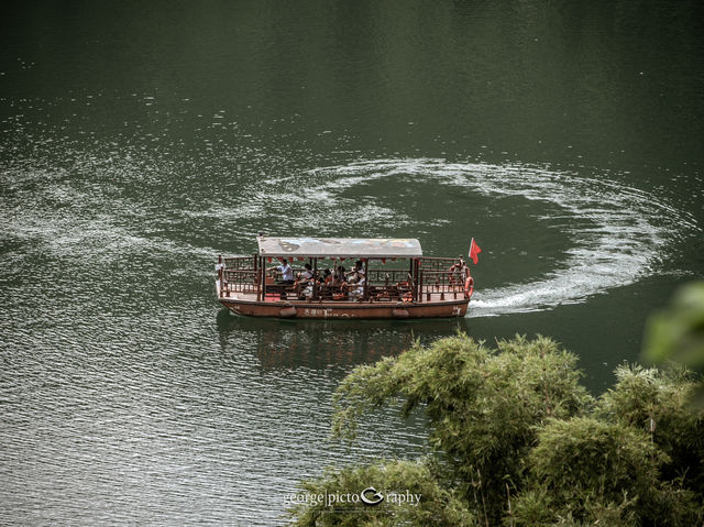 Discovering Dinghushan Lake Scenic Spot