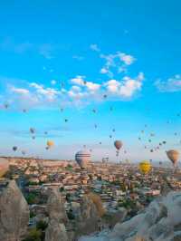 土耳其搭熱氣球的旅遊勝地：卡帕多奇瓦 Cappadocia