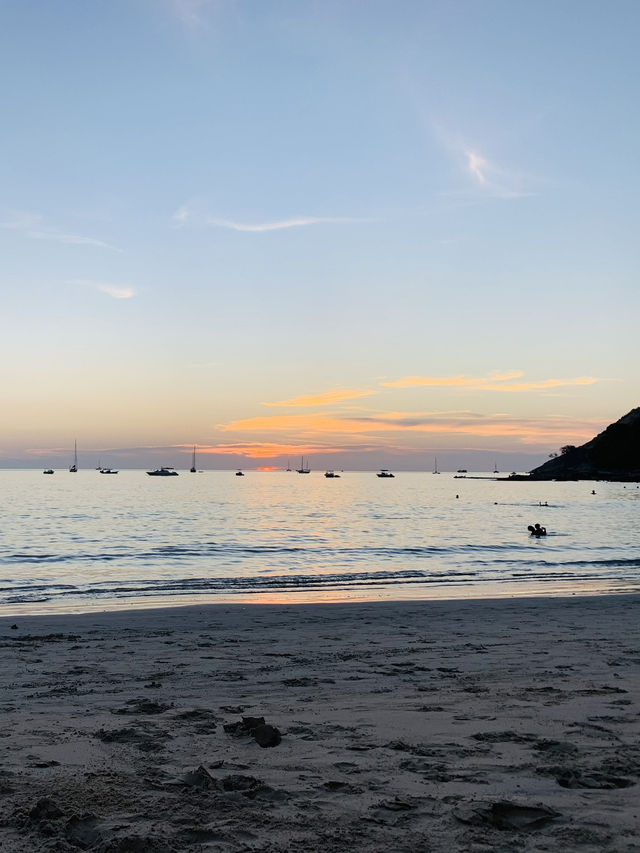 หาดในหาน – หาดสวย น้ำใส เล่นน้ำเพลินสุด