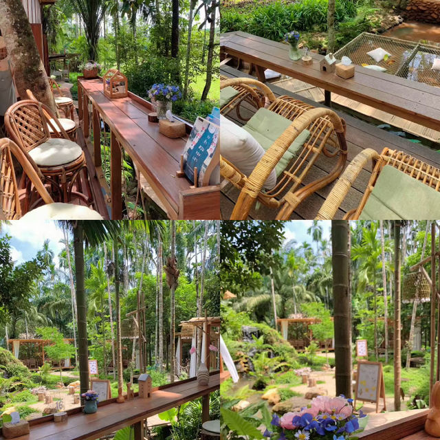 บ้านไร่ ไออรุณ: กะเปอร์ ระนอง