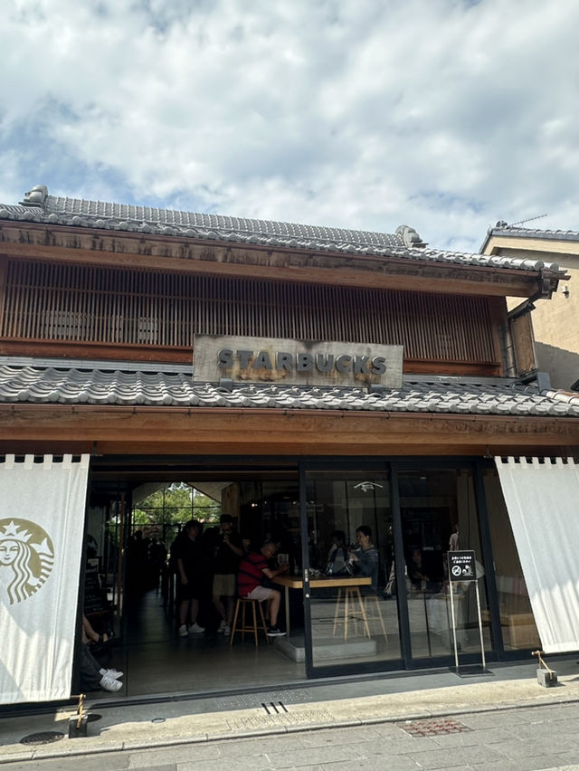 川越藏造老街的時之鐘