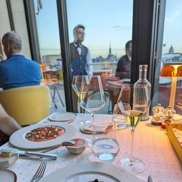high quality dining and views