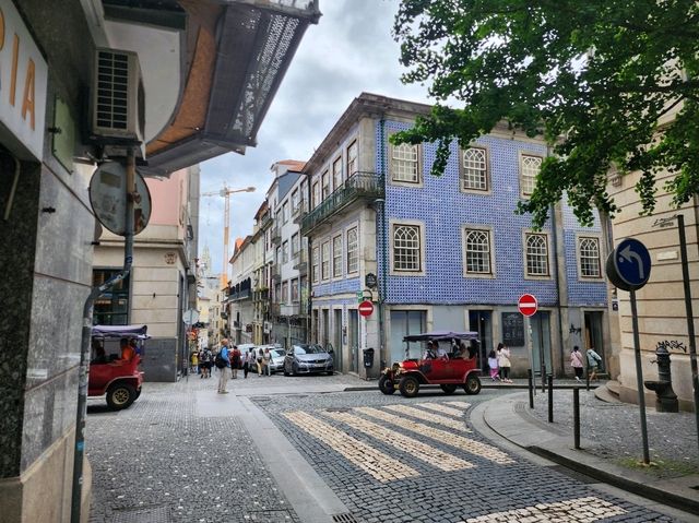 [🇵🇹ポルト] ポルトの特徴的な壁装飾「アズレージョ」を探る旅