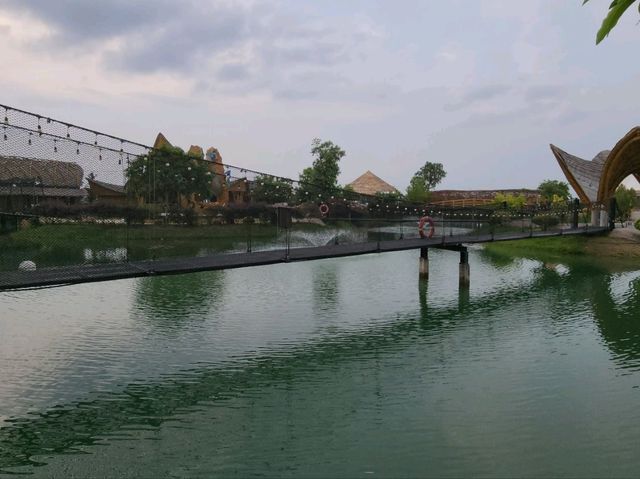 Hatyai is not completed without visiting Seaverse