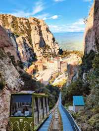 ⛰️ バルセロナ近郊の隠れた名所！1時間で行ける絶景スポット 🌿