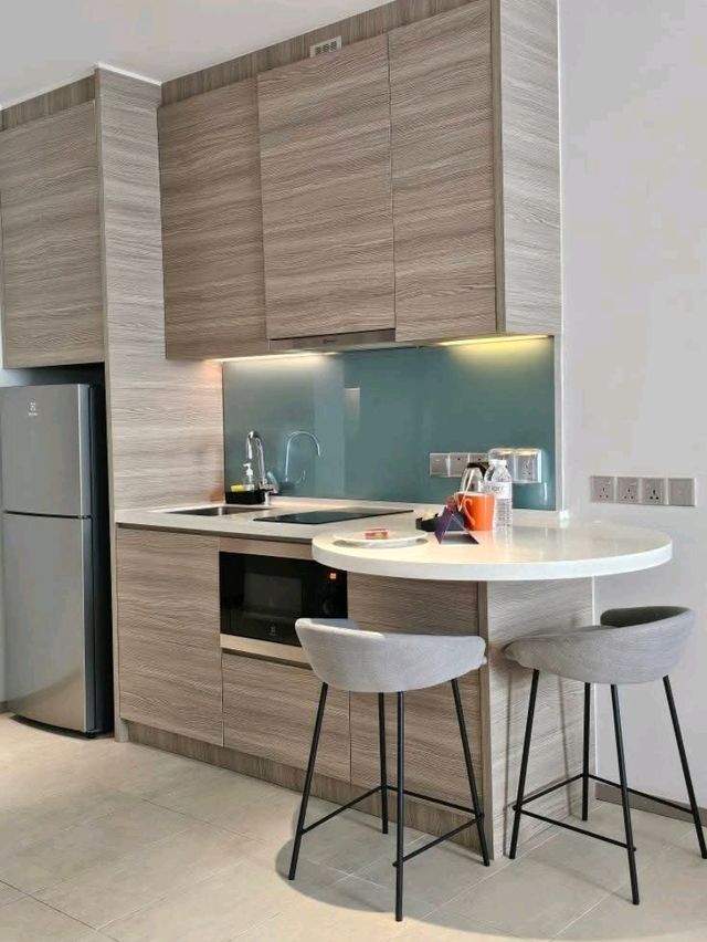 "Capri by Fraser JB: Sleek Stays & Skyline Views at the Crossroads of City & Culture"