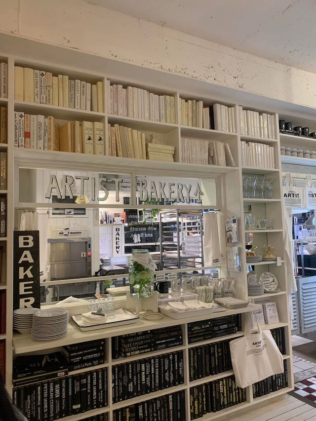 🇰🇷A must Visit Cafe for their Salt Bread🇰🇷Seoul💙