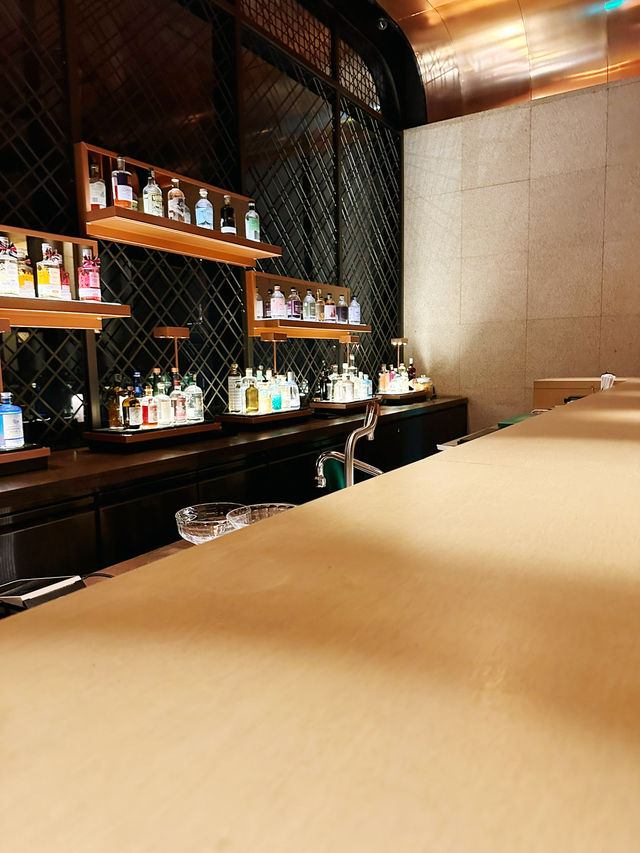 Slow Sips, Thoughtful Moments – The LIBRARI at The RuMa