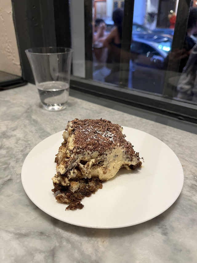 Viral Italian pasta bar 