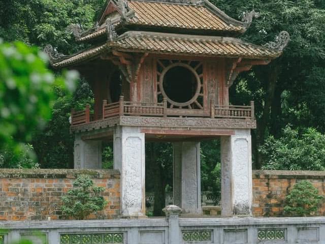 VĂN MIẾU QUỐC TỬ GIÁM
