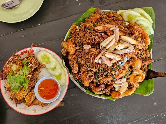 โคตรกะเพราถาดBy.ChefTon