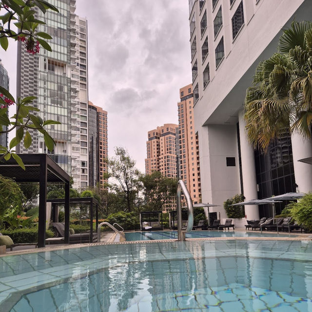 Four Seasons Hotel Singapore