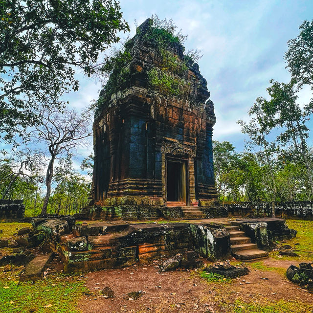 Prasat Neang Khmau